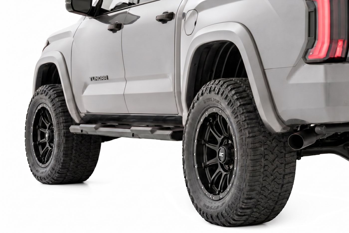 Rough Country Sport Fender Flares | Silver | Toyota Tundra 2WD/4WD (2022-2026)